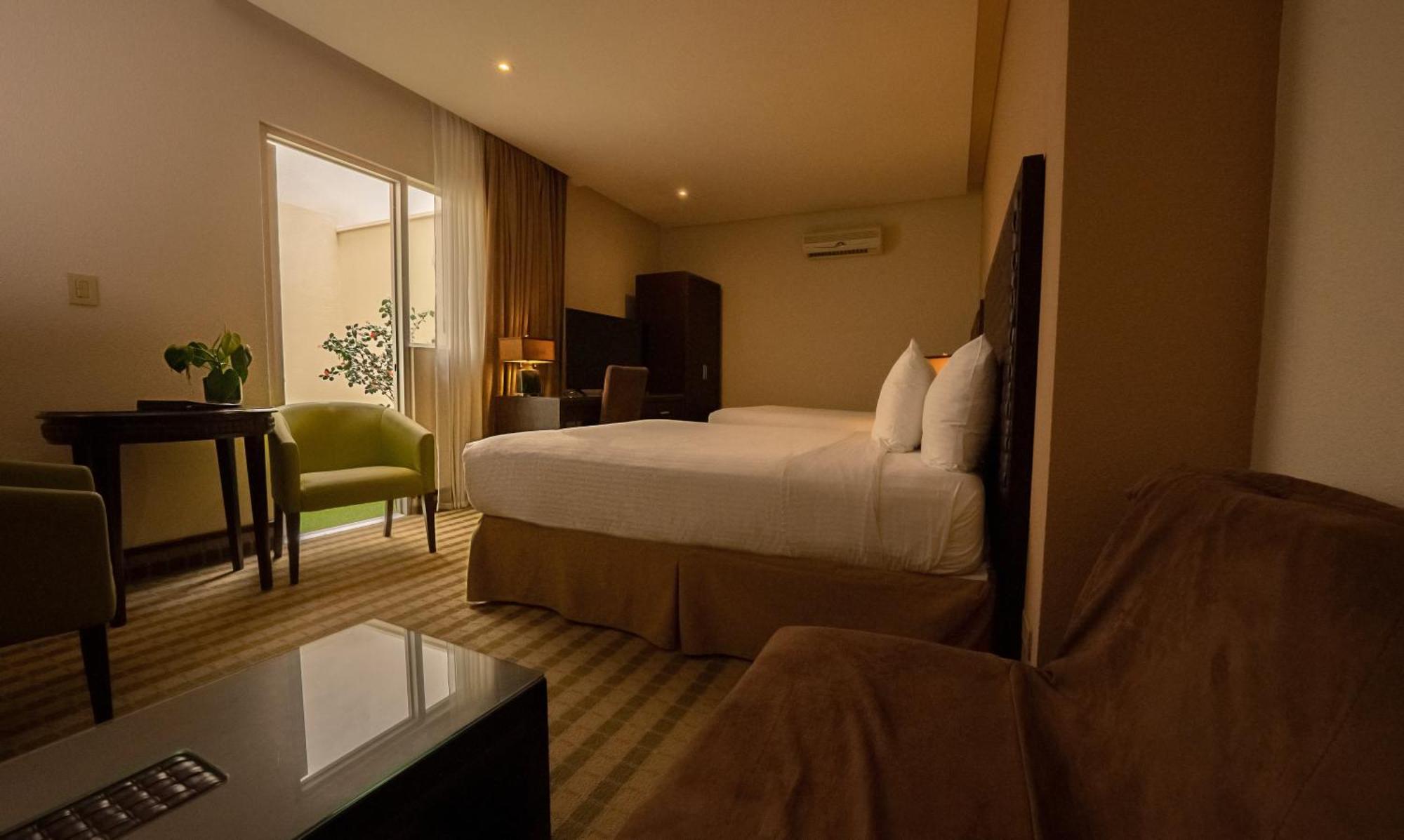รินคอน เดลแวลเล โฮเต็ล แอนด์ สวีทส์ Hotel ซานโฮเซ ภายนอก รูปภาพ