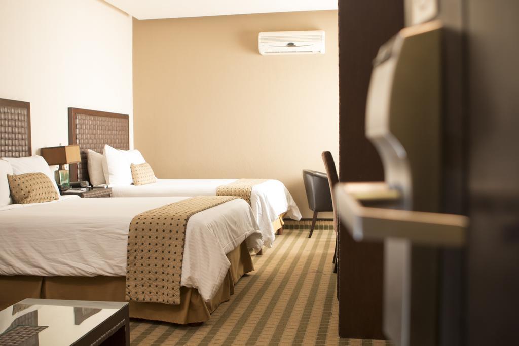 รินคอน เดลแวลเล โฮเต็ล แอนด์ สวีทส์ Hotel ซานโฮเซ ภายนอก รูปภาพ